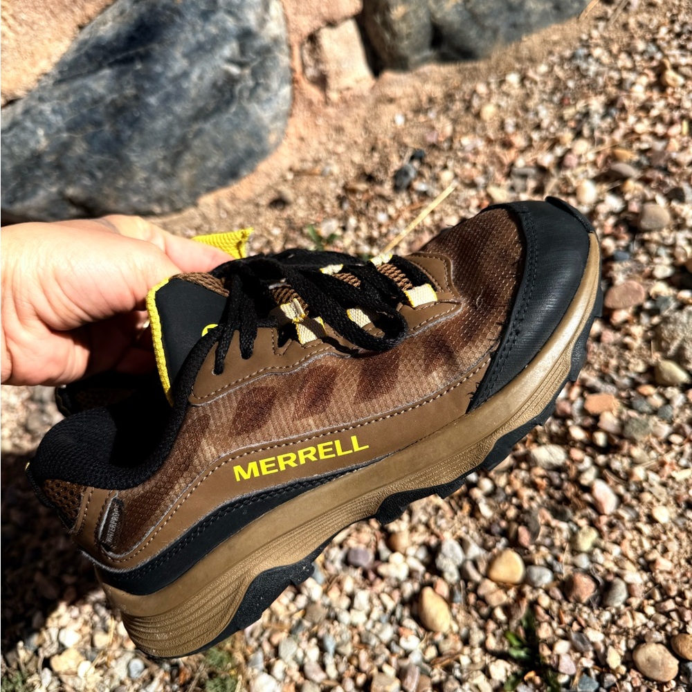 Merrell kids Brown Hiking Sneakers